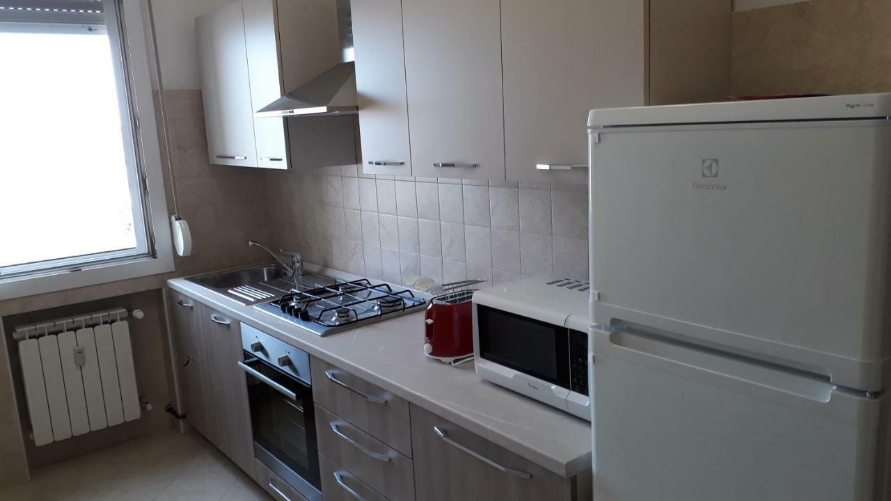 Appartamento Al Corso - Only Family เมสเตร ภายนอก รูปภาพ